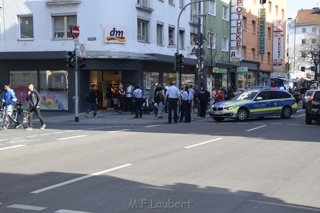 Messerstecherei Koeln Muelheim Frankfurterstr Rodiusstr P27.JPG - Miklos Laubert